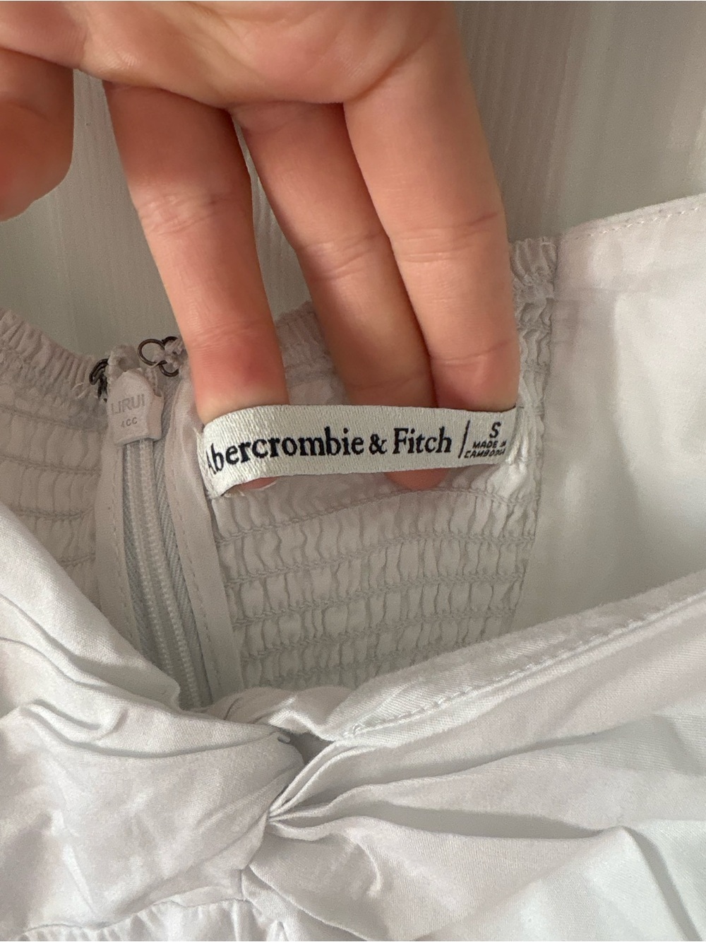 Abercrombie & Fitch White Smocked Bodice Mini Dress Size S - Picture 3 of 3